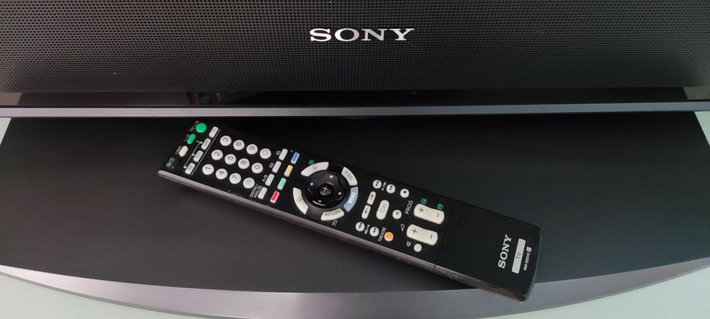 Телевизор Sony + Подставка