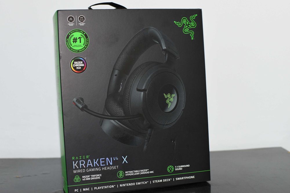 Vand Casti Gaming Razer Kraken V4 X Sigilat