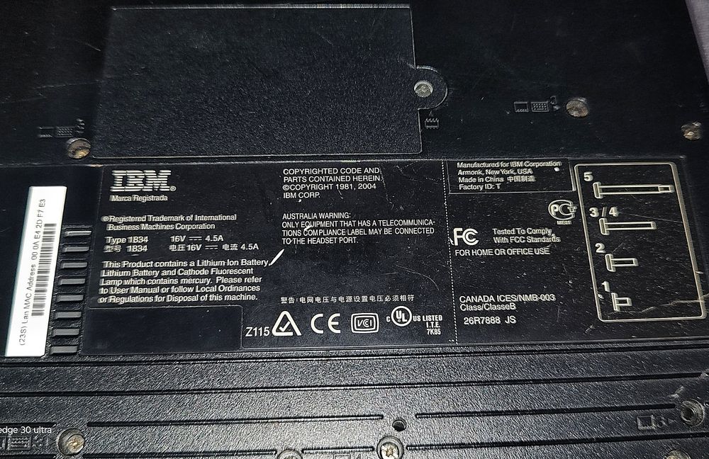 IBM Lenovo Thinkpad R50e