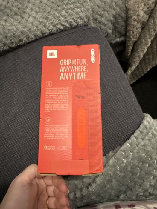 Boxa JBL Grip.