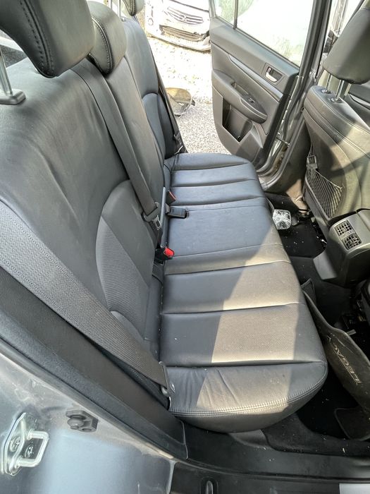 Subaru Legacy 2012 V 2.5i На части