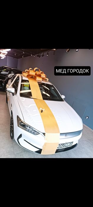 Avtobantik moshinaga, бант на машину, bantik lenta Мед городок