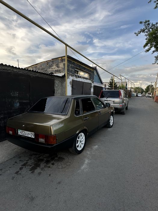 продам ваз 21099