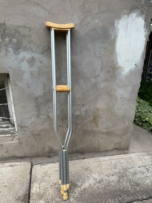 Продам костыли и