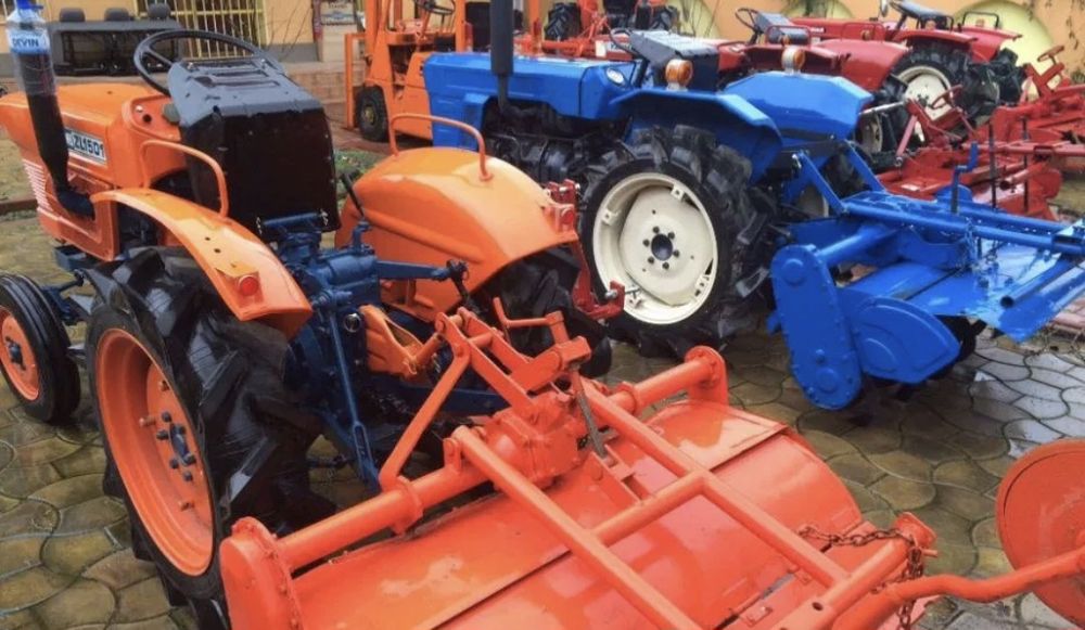 Reparatii Tractor japonez , yanmar 24cp