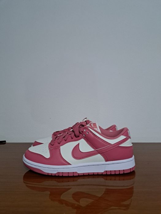 Nike Dunk Low (Roz/alb) – NOI (marime EUR 37.5 / CM 235)