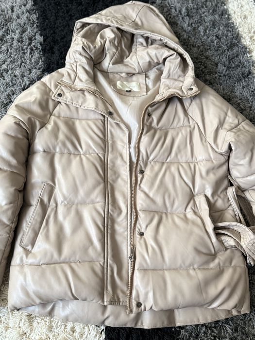 Продаю куртку демисезонную