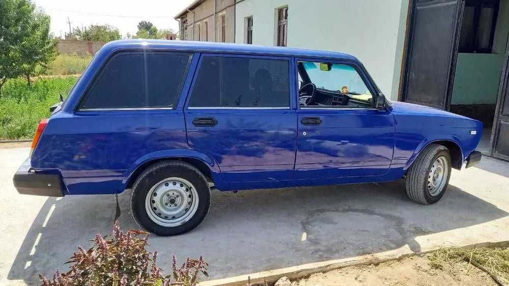 ВАЗ-2104 Сотилади