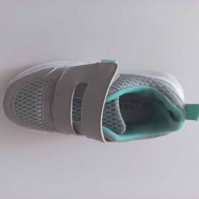 Кроссовки детские летние