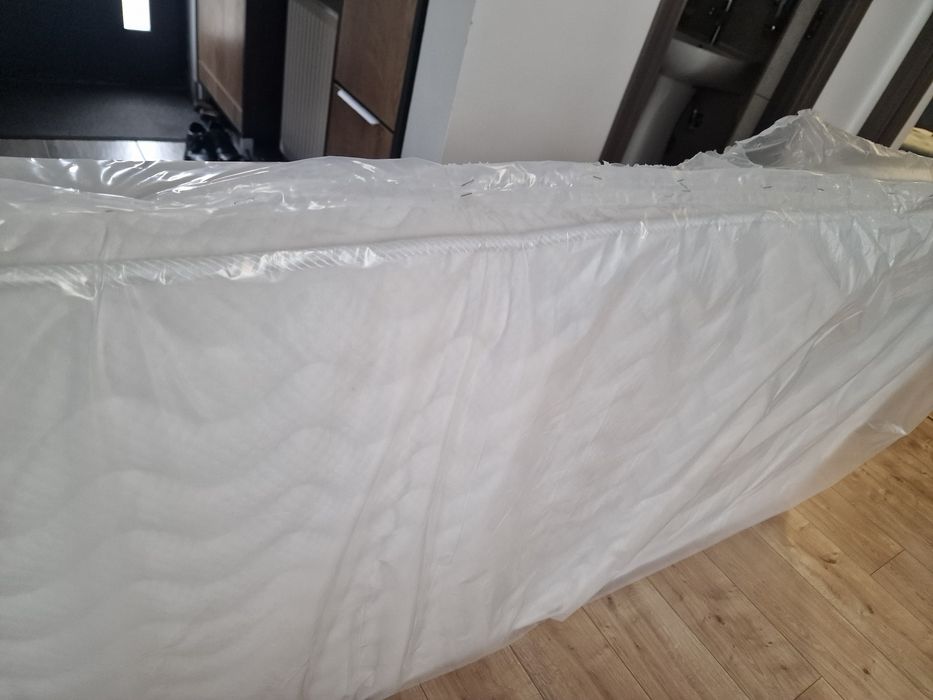 Vand Topper neutilizat 190 x 90 ×10