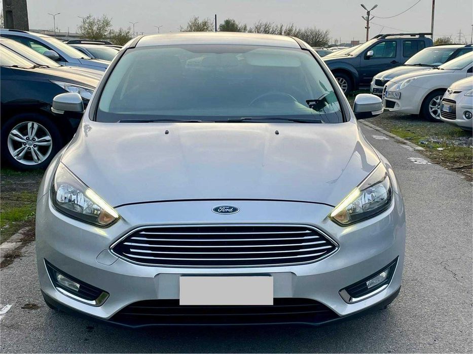 FORD Focus 2018 — imagine 5