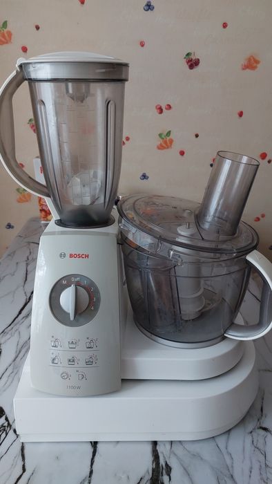 Продам кухонный комбайн