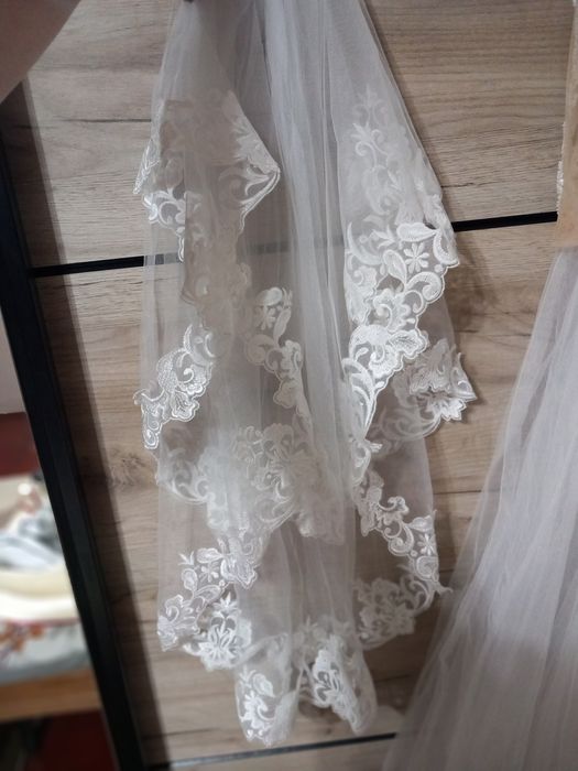 Vând rochie de mireasa