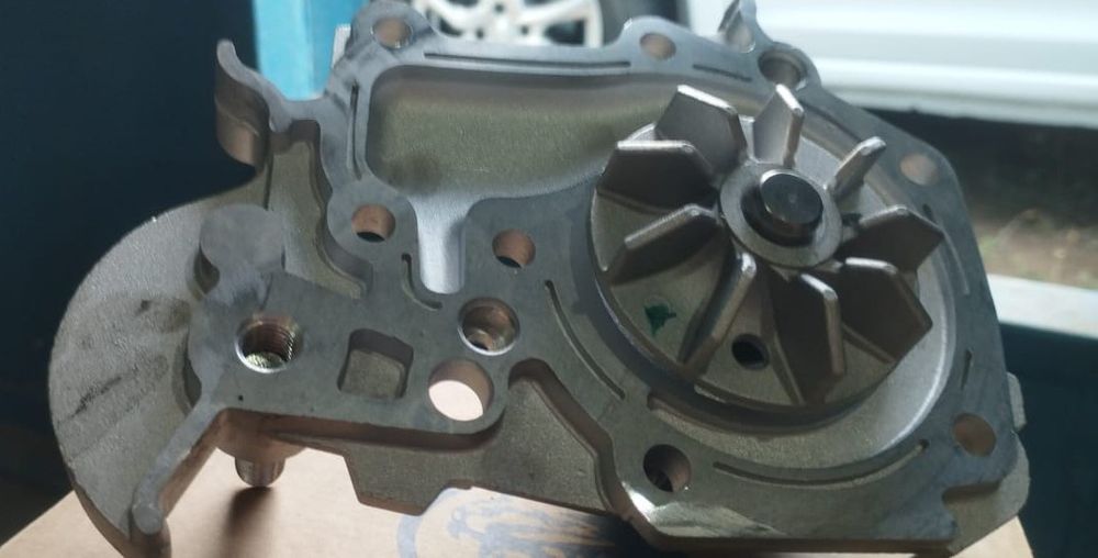 Водяной насос (помпа).