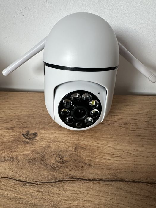 Camera de supraveghere rotativa WI-FI FULL HD