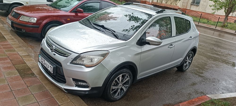Продам Lifan x 50 2107 года