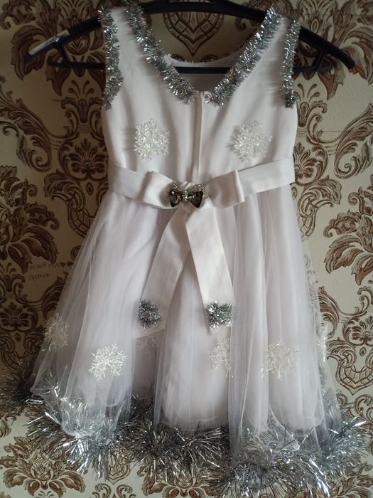 Продам   платье.