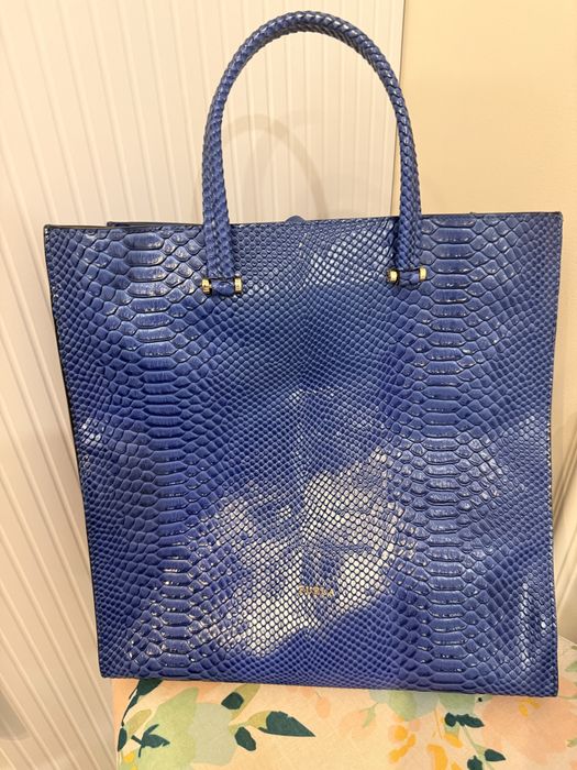 Женские сумки , кожаные