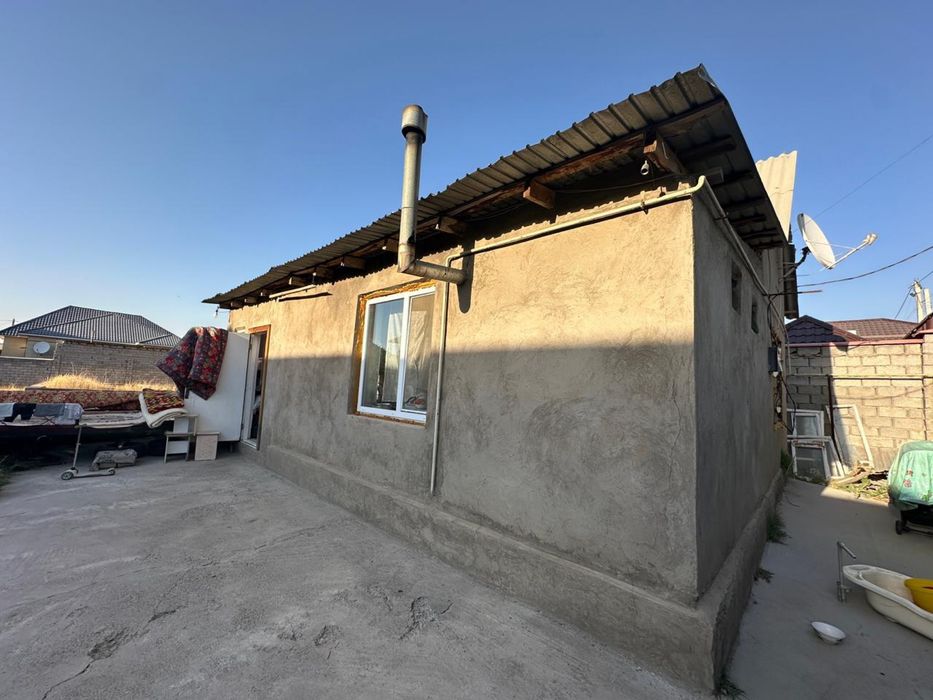 ПРОДАЕТСЯ участок с времянкой