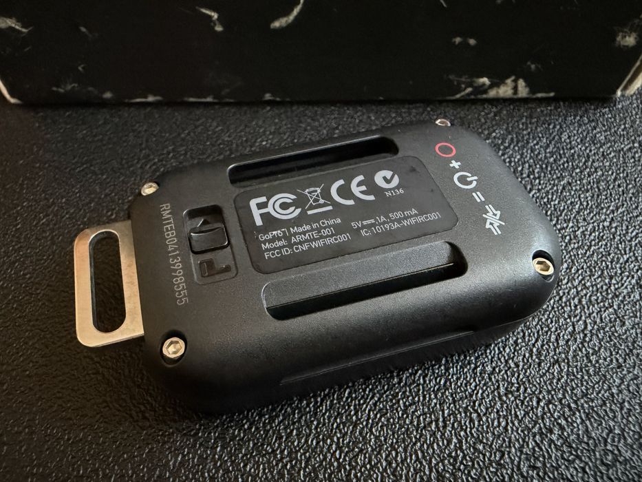 GoPro Hero 3 + GoPro Smart Remote + accesorii