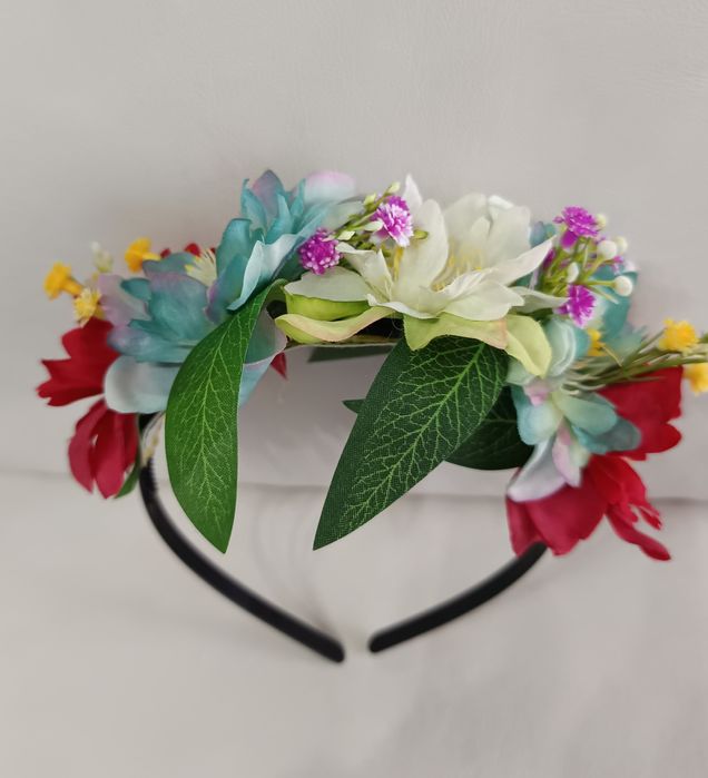 Диадема с цветя за народна носия