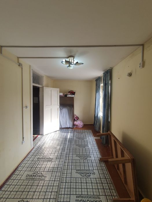 Квартира сотилади