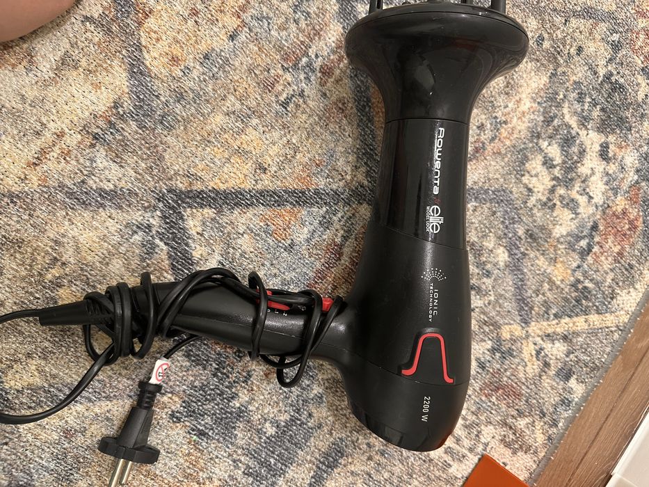 Фен для волос от Phillips, Rowento