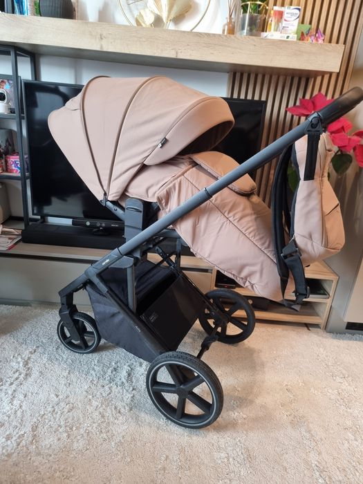 Бебешка количка Carrello Alfa 2025 Beige + ПОДАРЪК
