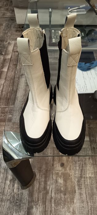 Зимни дамски боти естествена кожа Puma .