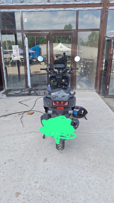 Мопед танк скутер