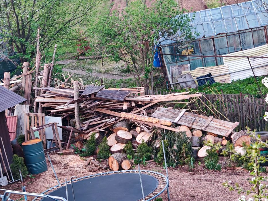 10mc de lemne tăiate