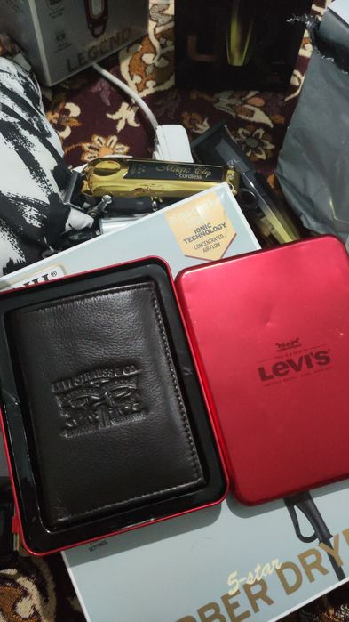 Портмоне унисекс новый Levis