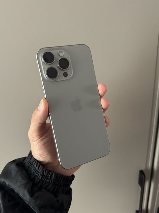 Iphone 15 PRO MAX 256GB.