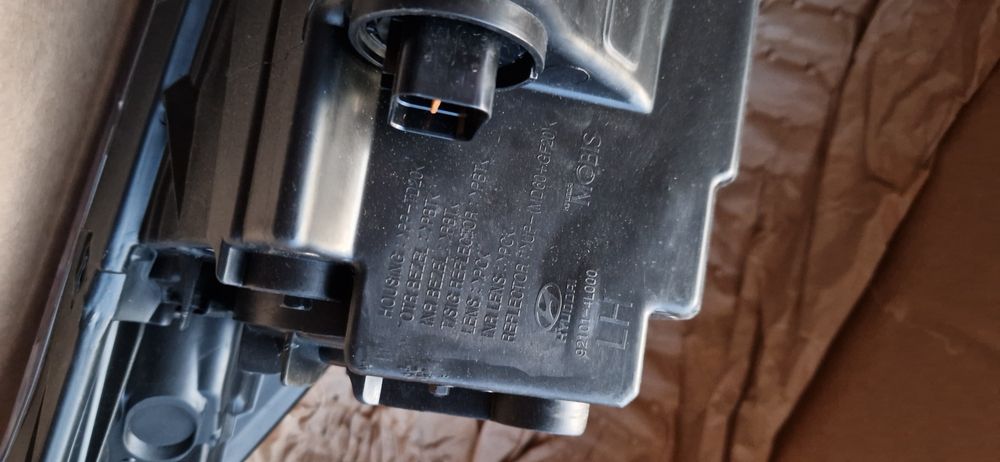 Фара на хундай акцент сантафе