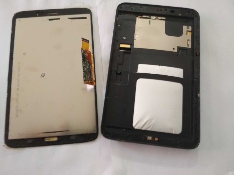 Продам Планшет на запчасти Samsung Gelaxy Tab 4.