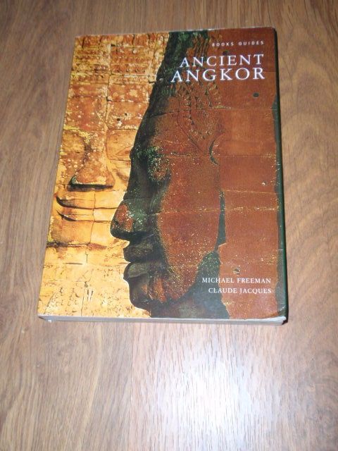 книги (мъже-жени, връзки, медицина, немски и английски, опт. илюзии)