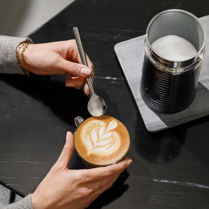 Nespresso Aeroccino 3 Разпенител за мляко, Черен, Стомана