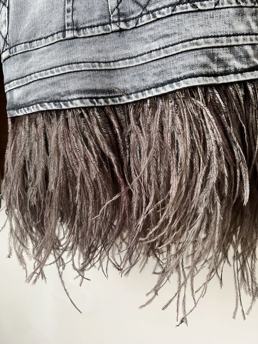 Пролетно яке с естествени пера от щраус