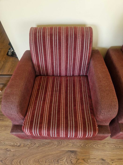 Разтегателен диван с фотьойл