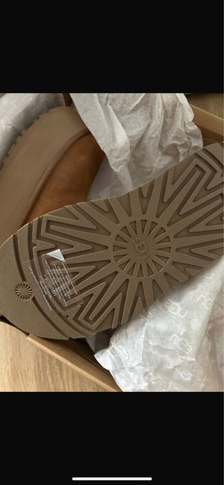 UGG Mini Dipper noi