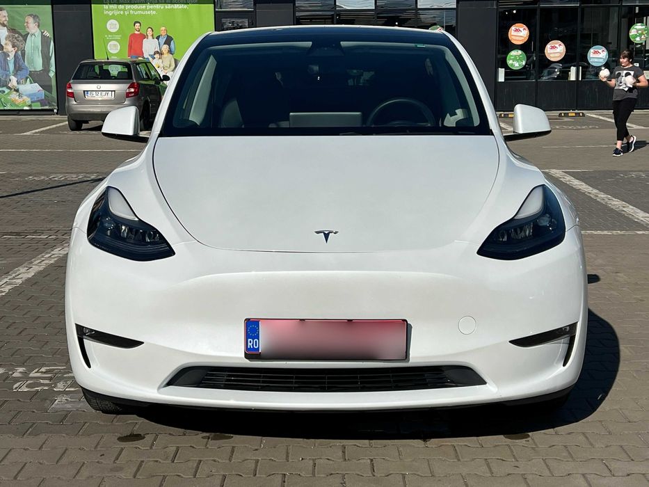 Tesla Model Y Long range 4x4 TVA deductibil
