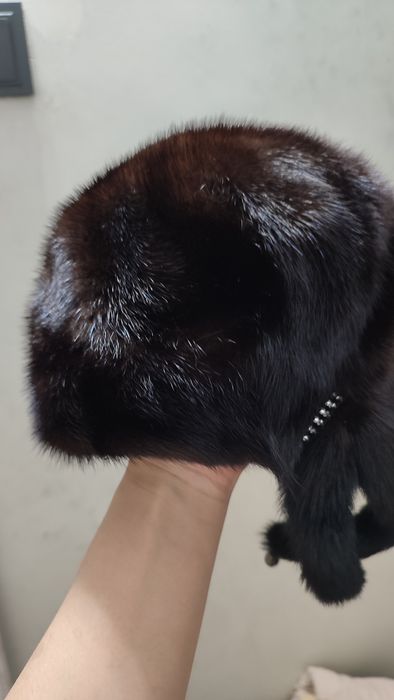 Норковая шапка стильная