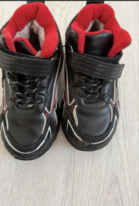 Ghete baieti marimea 28