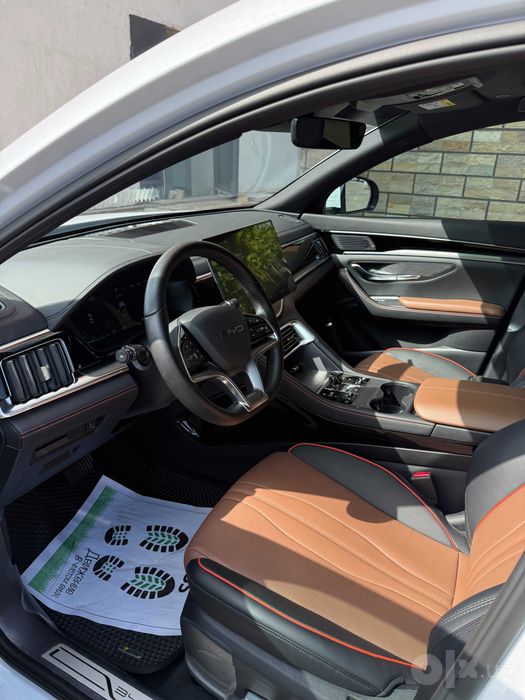 Аренда с выкупом BYD Song Plus Champion DM-i 150 km Flagship