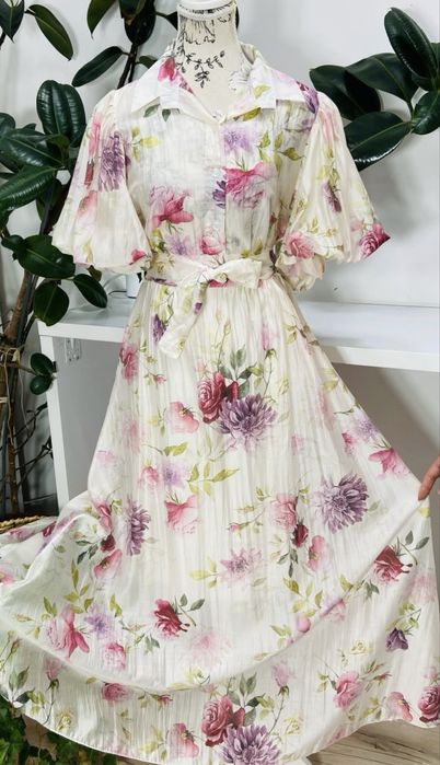 Compleuri deosebite din matase