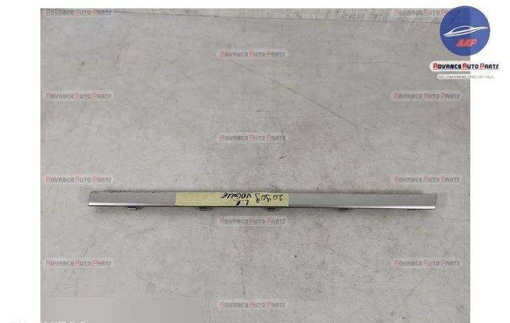 Perie Geam Ornament Bandou Stanga Spate Land Rover Range Rover 4 2012