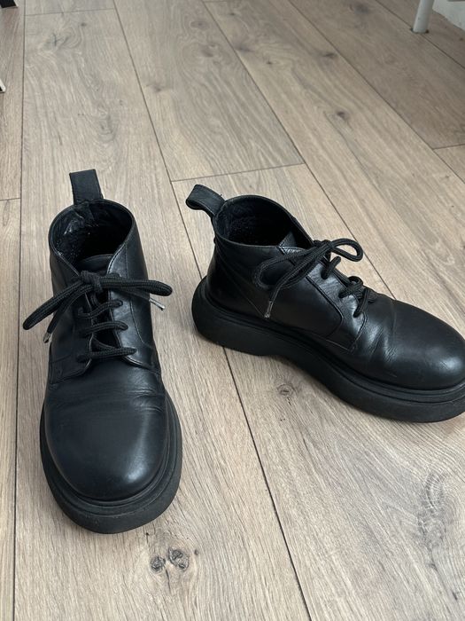 Продам ботинки кожаные
