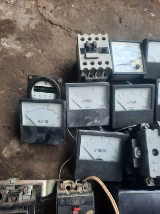 Продам амперметор,автоматы и вольтметры