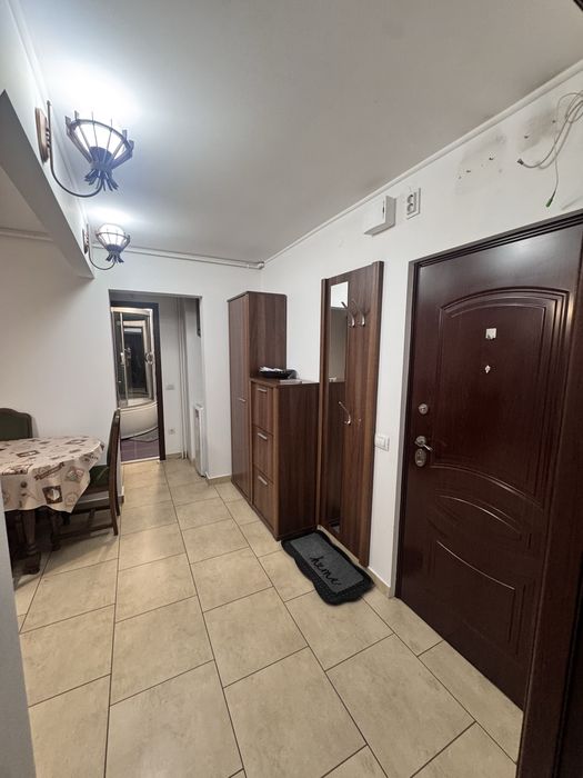 Inchiriez apartament 2 camere