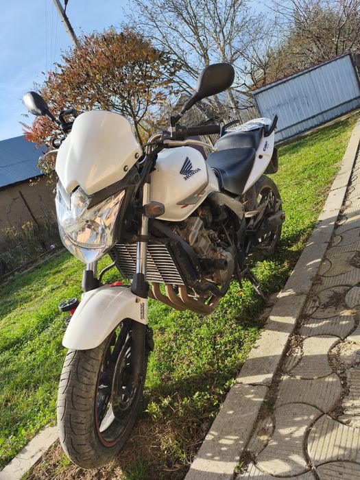 Schimb cu Cross/Vând honda CBF 600 N 2008